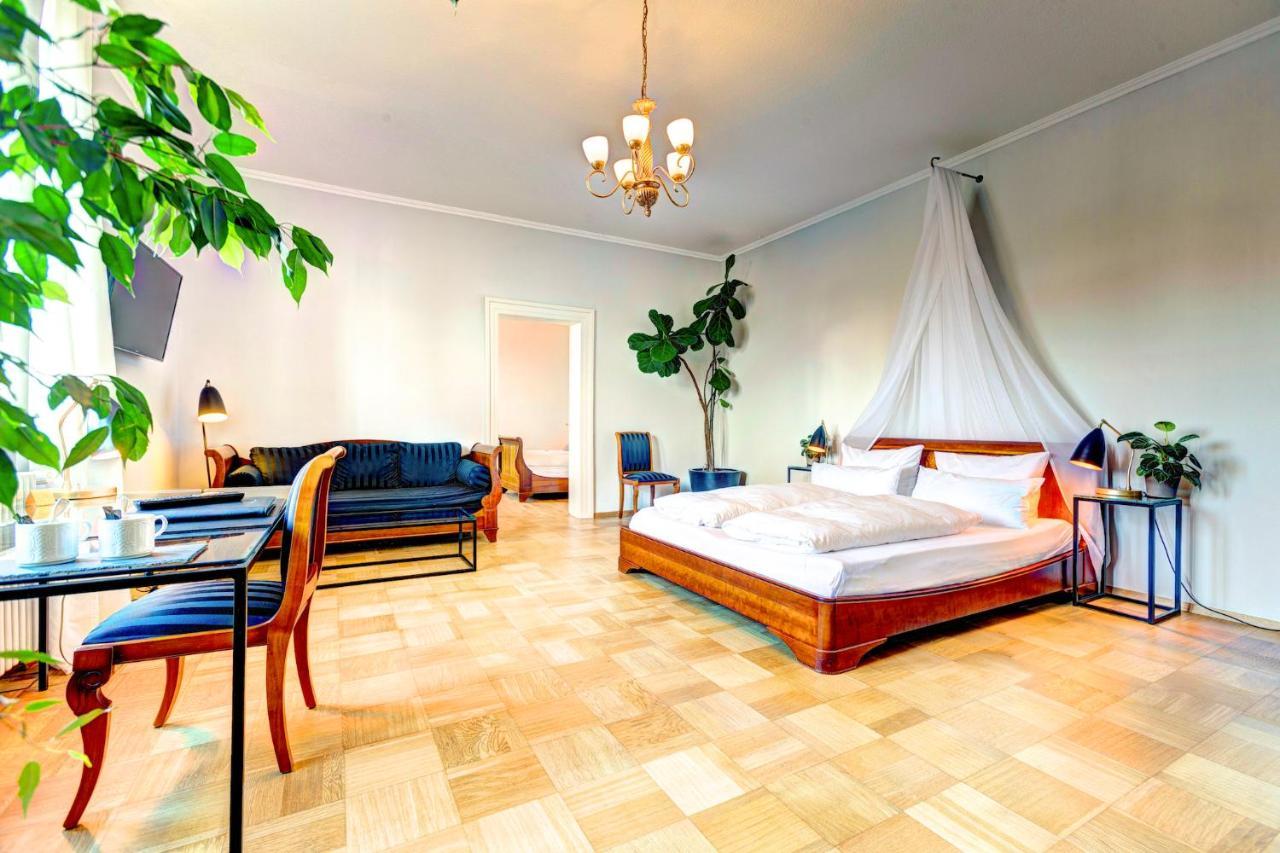 Hotel Villa Königsgarten Siebeldingen Exteriör bild